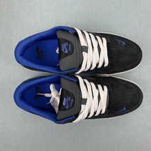 Cargar imagen en el visor de la galería, SB Force 58 Black Anthracite Summit White Hyper Royal DV5477-004

