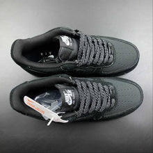 Cargar imagen en el visor de la galería, Air Force 1 07 Low x Venom Black White BS5085-204
