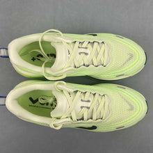 Cargar imagen en el visor de la galería, Nike Zoom Vomero PLUS Volt Tint Lime Green-Blast Sapphire HV8150-702
