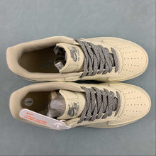 Cargar imagen en el visor de la galería, Air Force 1 07 Low Sail Off White Silver TQ1456-222
