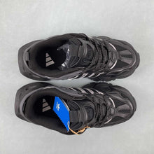 Cargar imagen en el visor de la galería, Adidas XLG Runner Deluxe Black Grey JR3086
