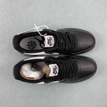 Cargar imagen en el visor de la galería, Air Force 1 07 Low Black White HF9096-001
