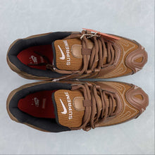 Cargar imagen en el visor de la galería, Air Max 98 TL Supreme Brown DR1033-200
