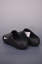 Cargar imagen en el visor de la galería, Nike ReactX Rejuven8 Slide Black White HV4479-001
