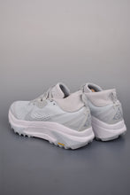 Cargar imagen en el visor de la galería, Nike ACG Zegama Cloud Gray HV8113 010

