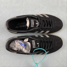 Cargar imagen en el visor de la galería, Adidas Bermuda Carbon Grey Four Gum CQ2781
