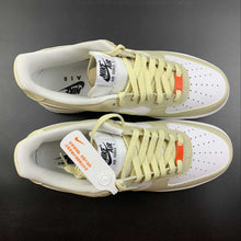 Cargar imagen en el visor de la galería, Air Force 1 07 Low Rattan Coconut Milk-White-Team Orange DZ2171-211
