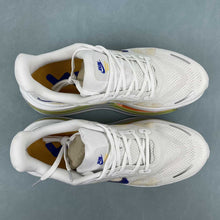 Cargar imagen en el visor de la galería, Nike Vomero Premium White Lapis Total Orange HQ2050-101
