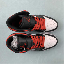 Cargar imagen en el visor de la galería, Air Jordan 1 Mid Gym Red Black Toe DQ8426-106
