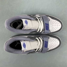 Cargar imagen en el visor de la galería, Air Jordan Legacy 312 Low White Purple Comet CD7069-108
