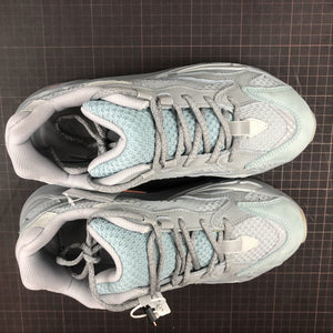 Adidas Yeezy Boost 700 V2 Inerti