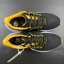 Cargar imagen en el visor de la galería, Air Zoom Pegasus 39 Black White Yellow DR2059-001
