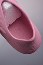 Cargar imagen en el visor de la galería, Nike ReactX Rejuven8 Pink HV5062-600
