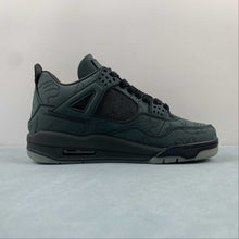 Cargar imagen en el visor de la galería, Kaws x Air Jordan 4 Retro Black 930155-001
