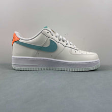 Cargar imagen en el visor de la galería, Air Force 1 07 Low Be The One Sail Green Frost White HM3728-131
