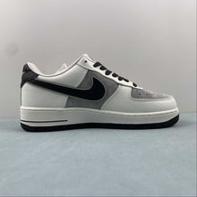Cargar imagen en el visor de la galería, Air Force 1 07 Low LV Off White Black Gray AV0383-251
