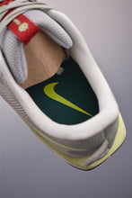 Cargar imagen en el visor de la galería, Nike Reactx Pegasus Trail 5 Next Nature Light Green DV3864-004
