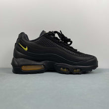 Cargar imagen en el visor de la galería, Corteiz x Air Max 95 SP Honey Blacks Black Black Tour Yellow FB2709-003
