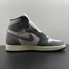 Cargar imagen en el visor de la galería, Air Jordan 1 Retro High OG Washed Black Fire Red Light Smoke Grey Sail DZ5485-051
