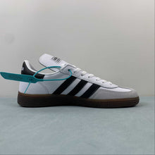 Cargar imagen en el visor de la galería, Adidas Handball Spezial Cloud White Core Black Gum IH2291
