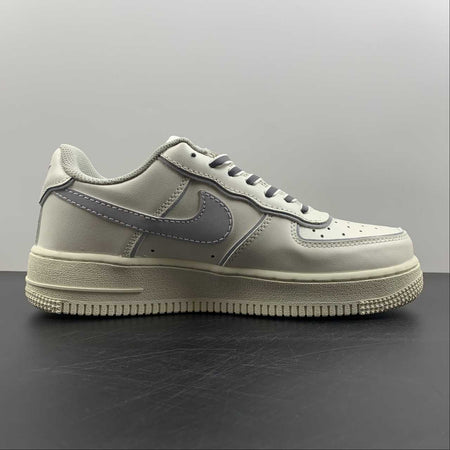 Air Force 1 Low White Metallic Silver BQ8228-366