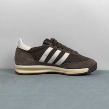 Cargar imagen en el visor de la galería, Adidas SL 72 RS Earth Strata Off White Warm Vanilla JR8774
