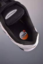 Cargar imagen en el visor de la galería, Air Max Dn8 White and Black Zebra Pattern FQ7860-009
