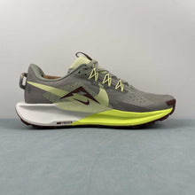 Cargar imagen en el visor de la galería, Nike Reactx Pegasus Trail 5 Jade Horizon Crimson Tint DV3865-300
