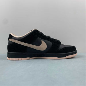 SB Dunk Low Black Coral Wash BQ6817-003