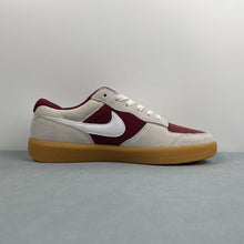 Cargar imagen en el visor de la galería, SB Force 58 Team Red Summit White Gum Light Brown White DV5477-601
