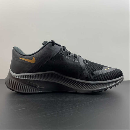 Nike Quest 4 Black Metallic Gold DA1105-010