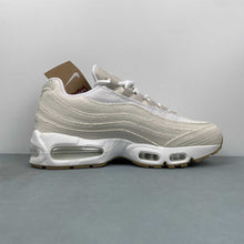 Cargar imagen en el visor de la galería, Air Max 95 OG Levis Light Orewood Brown HM4743-100
