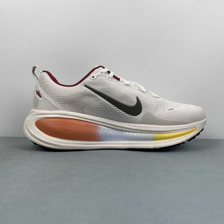 Nike Zoom Vomero 18 Year of the Horse IQ1131-120