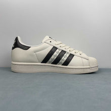 Cargar imagen en el visor de la galería, Adidas Superstar x Gucci HS3073
