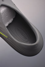 Cargar imagen en el visor de la galería, Nike ReactX Rejuven8 Black Volt Cool Grey HV5060-003
