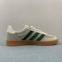 Cargar imagen en el visor de la galería, Adidas Gazelle Indoor Dark Green White ID2567
