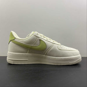 Air Force 1 07 Low Cream Metallic Gold Green Sail MN5696-109