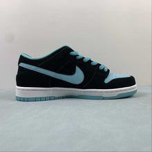 Cargar imagen en el visor de la galería, Dunk Low Pro Sb Clear Jade Clear White Black Jade 304292-030
