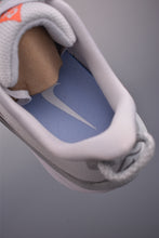 Cargar imagen en el visor de la galería, Nike Reactx Pegasus Trail 5 AGC Beige Black HV8121-010
