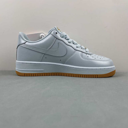 Air Force 1 07 Low Glacier Blue Gum Yellow Metallic Gold HF4933-400