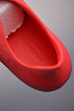 Cargar imagen en el visor de la galería, Nike ReactX Rejuven8 University Red HV5060-601
