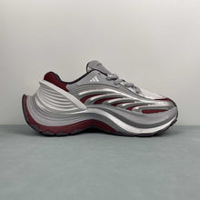 Cargar imagen en el visor de la galería, Adidas XLG MTW Silver Red IH1572

