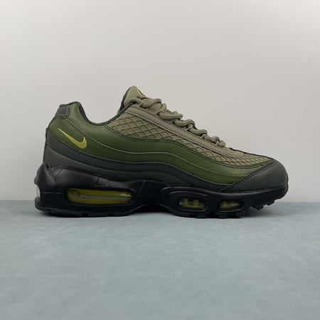 Corteiz x Air Max 95 SP Olive Sequoia Tour Yellow-Black  FB2709-300