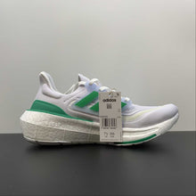 Cargar imagen en el visor de la galería, Adidas Ultraboost Light White Tint Court Green Blue Dawn HQ6350
