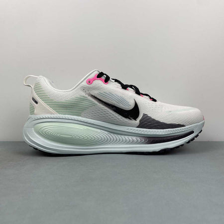 Nike Zoom Vomero 18 White Glacier Blue Hyper Pink Black IM6676-104