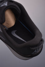 Cargar imagen en el visor de la galería, Nike Reactx Pegasus Trail 5 AGC Black Grey HV8121-104

