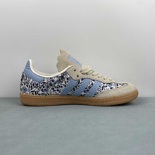 Cargar imagen en el visor de la galería, Adidas Samba OG x Liberty London Blue Floral JP8080
