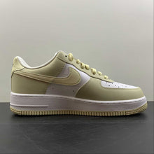 Cargar imagen en el visor de la galería, Air Force 1 07 Low Rattan Coconut Milk-White-Team Orange DZ2171-211
