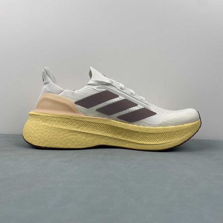 Adidas Ultra Boost 5X White Preloved Fig Yellow IH0685