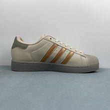 Cargar imagen en el visor de la galería, Adidas Superstar 2 Bliss Copper Metallic Putty Beige JR7355

